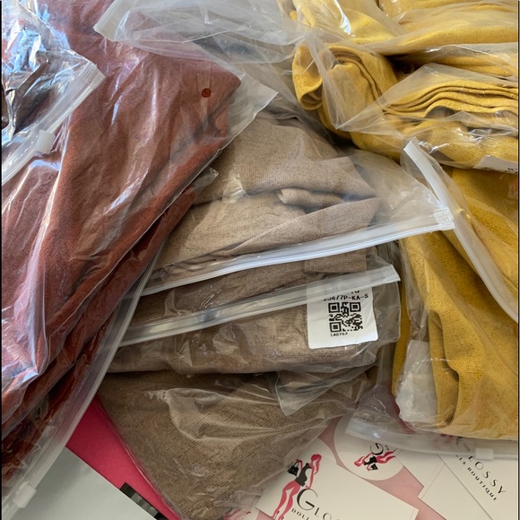 ❤️KNITTED MAXI BODYCON DRESS - Picture 3 of 3